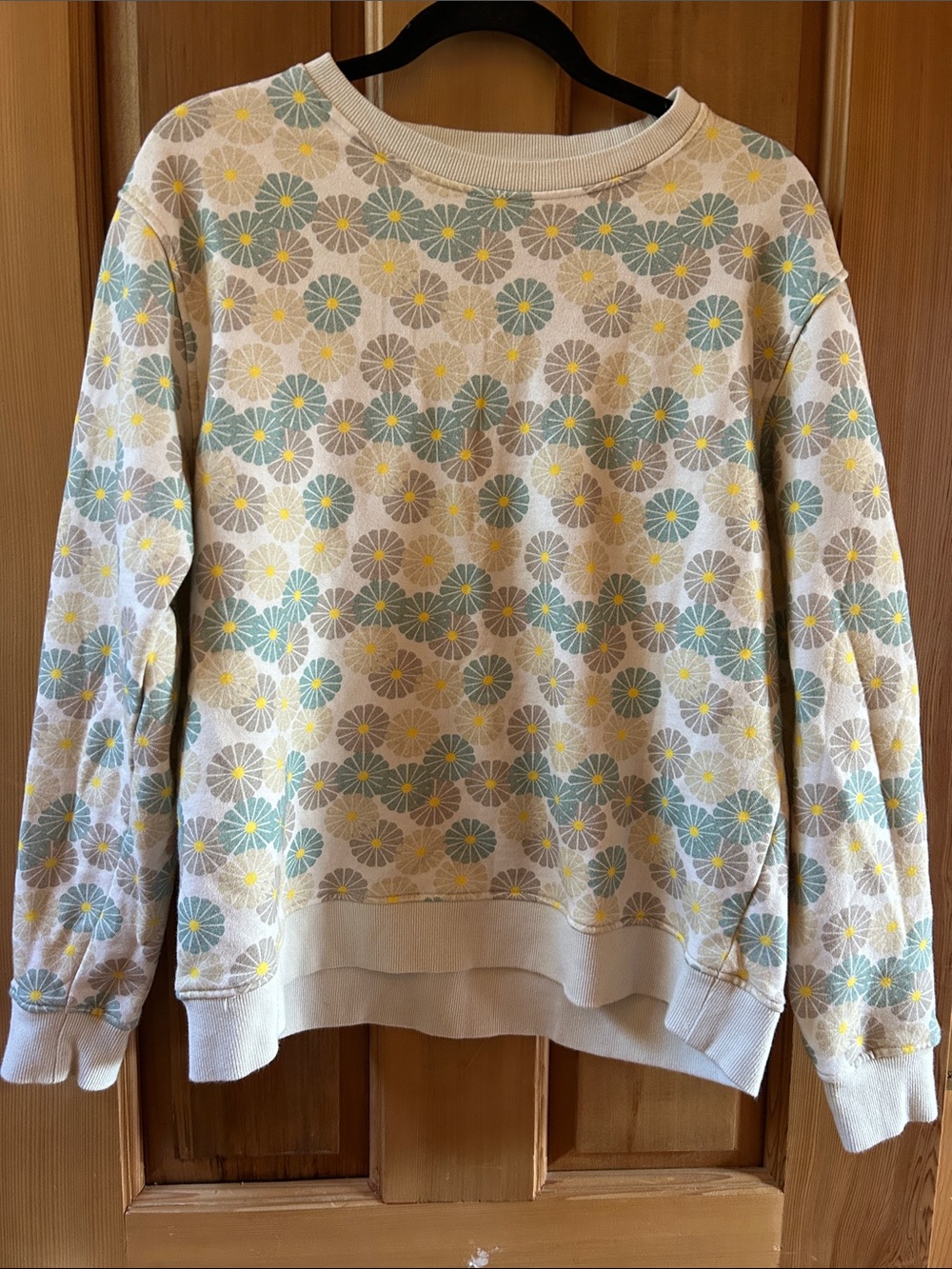 ID Menswear Cream Floral-Pattern Crewneck Sweatshirt